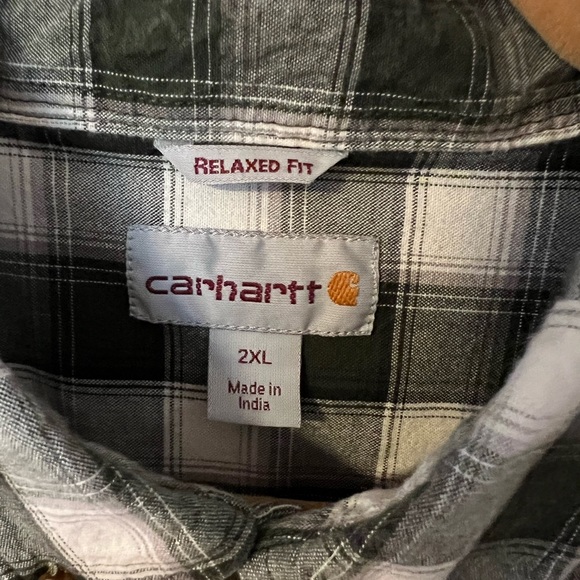 Carhartt short sleeve shirt. - Picture 2 of 3